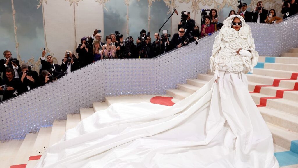 Rihanna dress at MET Gala 2023