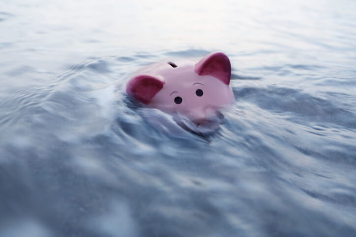 savings drowning in financial issues