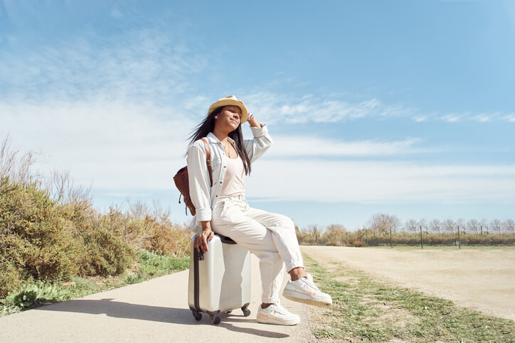 woman traveling solo