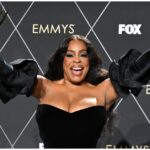 Niecy Nash-Betts Gets Standing Ovation From Emmy Audience