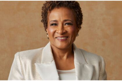 Wanda Sykes Aptly Captures The Tales Of Menopause In "I’m An Entertainer" Netflix Comedy Masterpiece