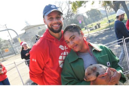 Currys Spread $2M Holiday Cheer to Oakland Kids